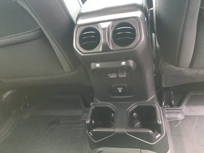 2022 Jeep Wrangler Unlimited Willys 4x4