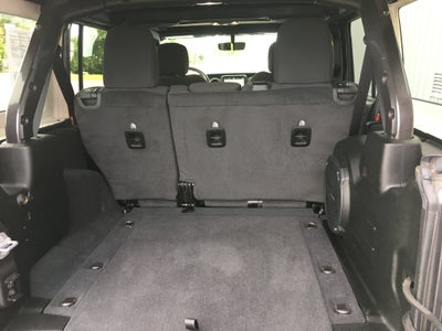 2022 Jeep Wrangler Unlimited Willys 4x4