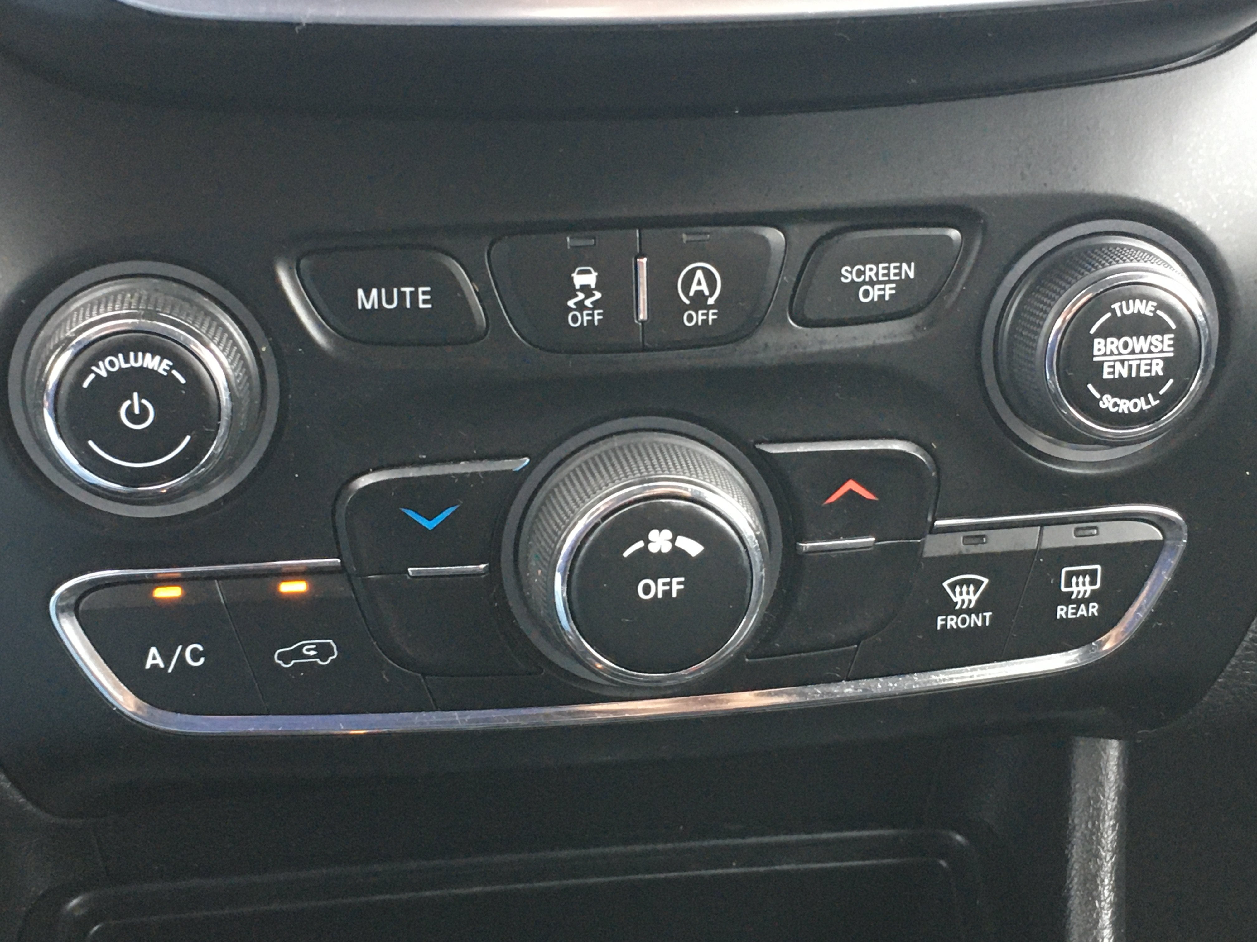 2021 Jeep Cherokee Altitude