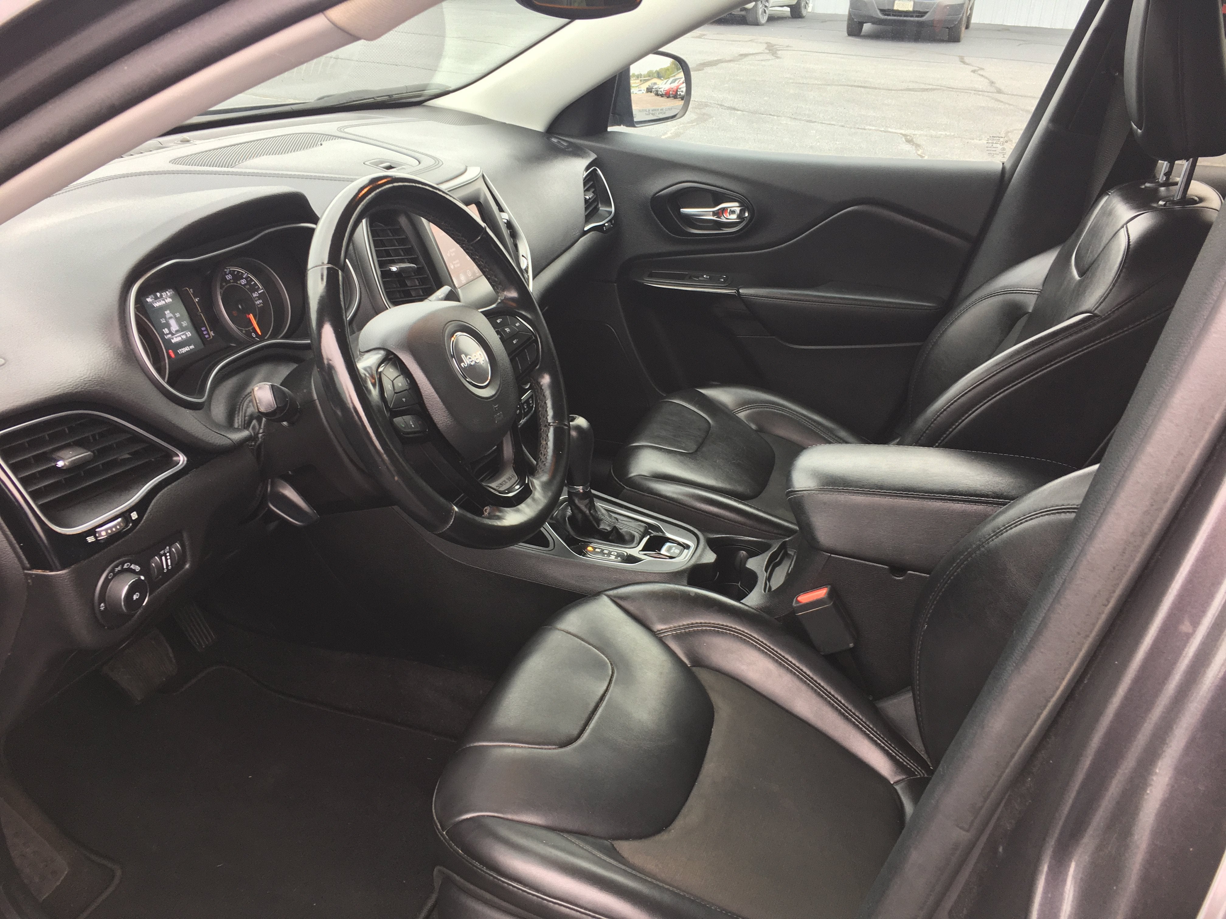 2021 Jeep Cherokee Altitude