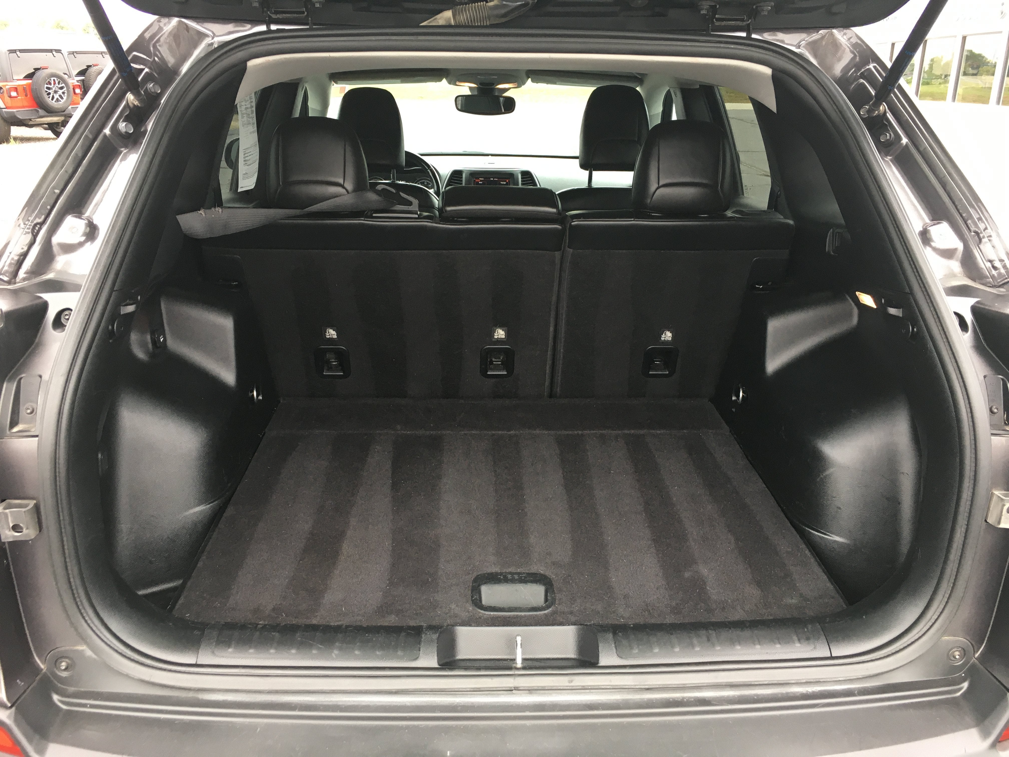 2021 Jeep Cherokee Altitude