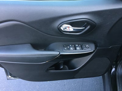 2023 Jeep Cherokee Altitude Lux 4x4