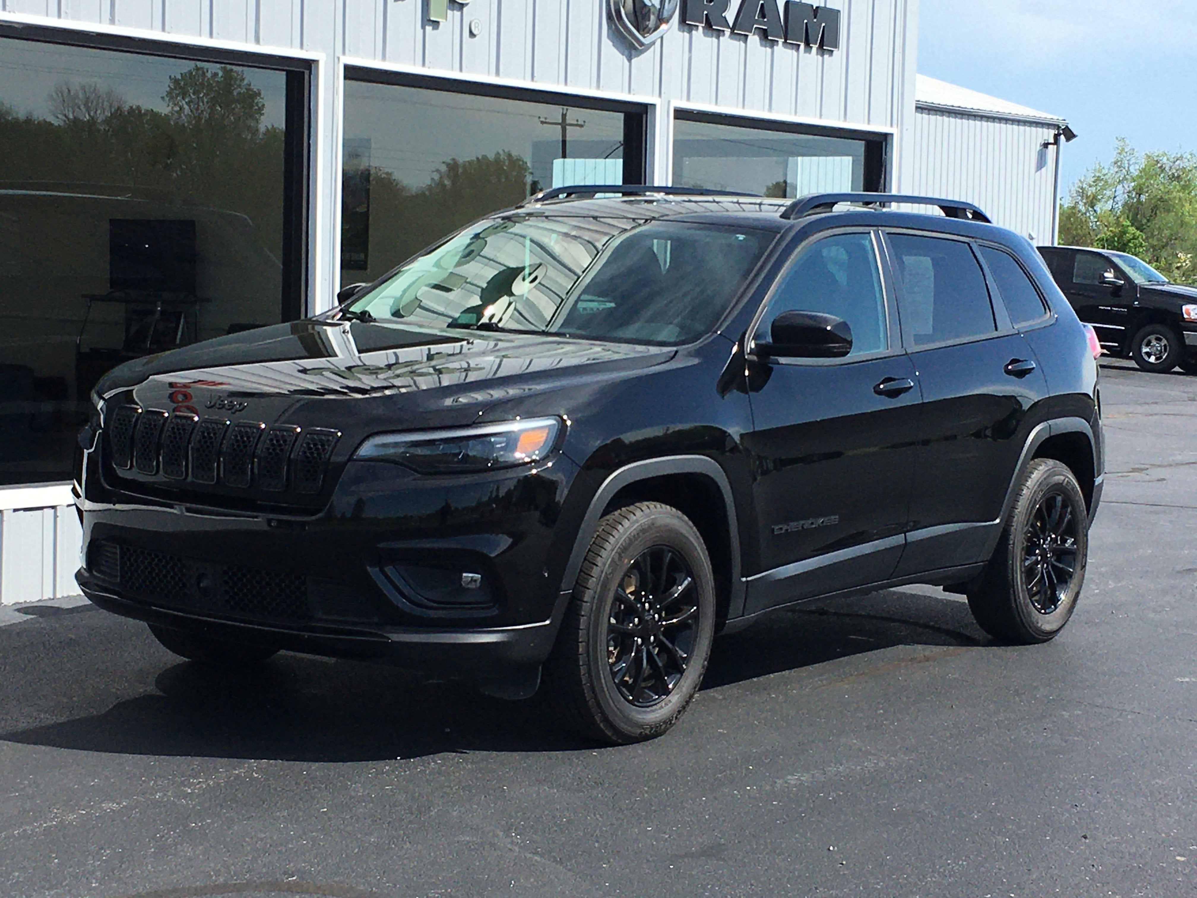 2023 Jeep Cherokee Altitude Lux 4x4