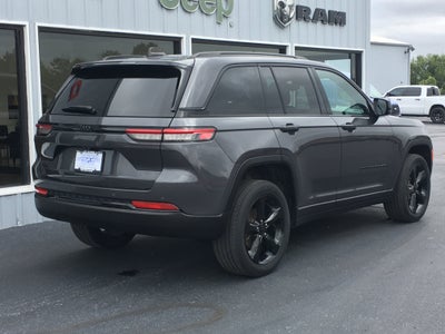 2023 Jeep Grand Cherokee Altitude X 4x4