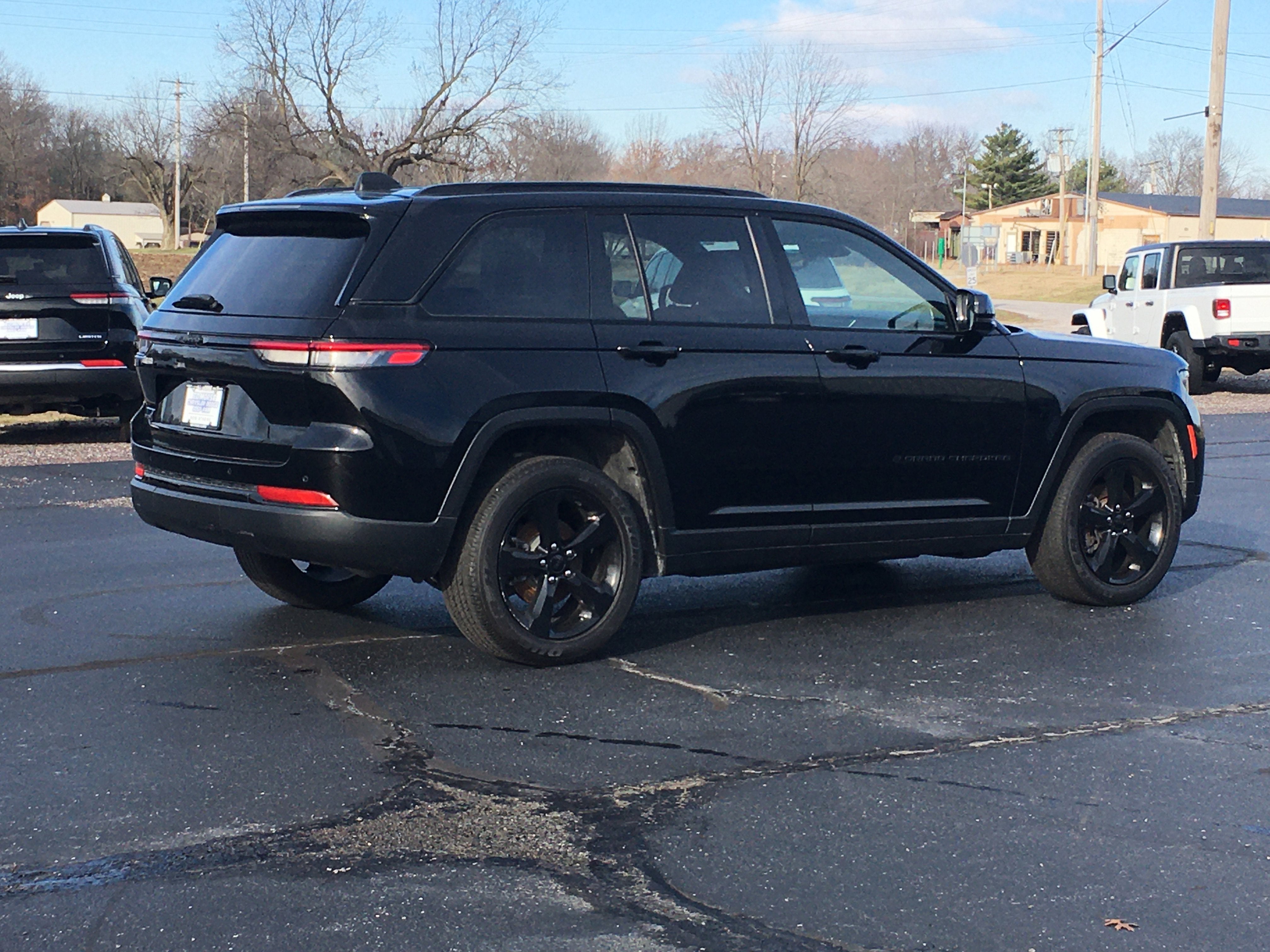 2023 Jeep Grand Cherokee Altitude 4x4