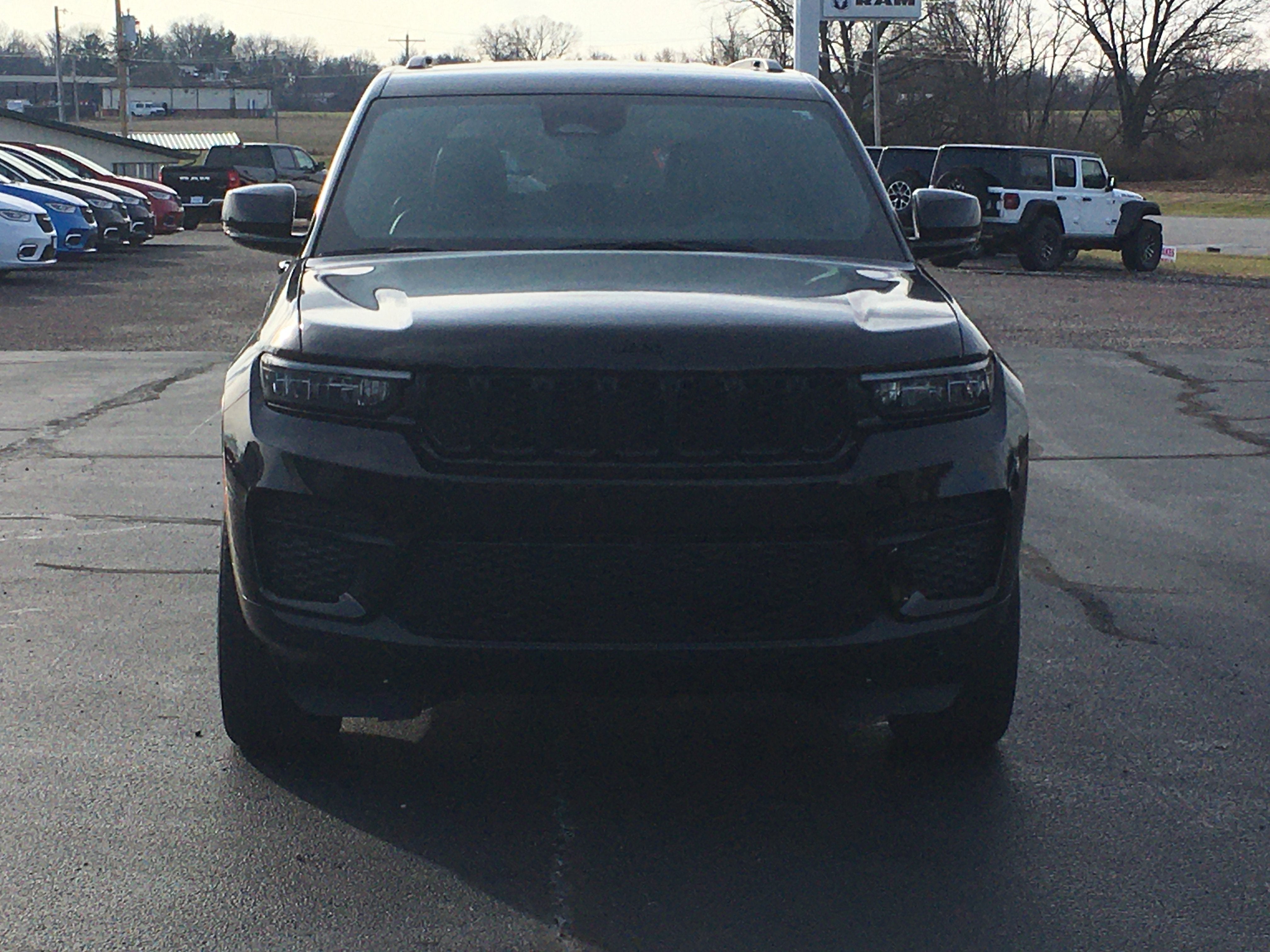 2023 Jeep Grand Cherokee Altitude 4x4