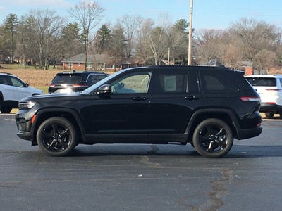 2023 Jeep Grand Cherokee Altitude 4x4