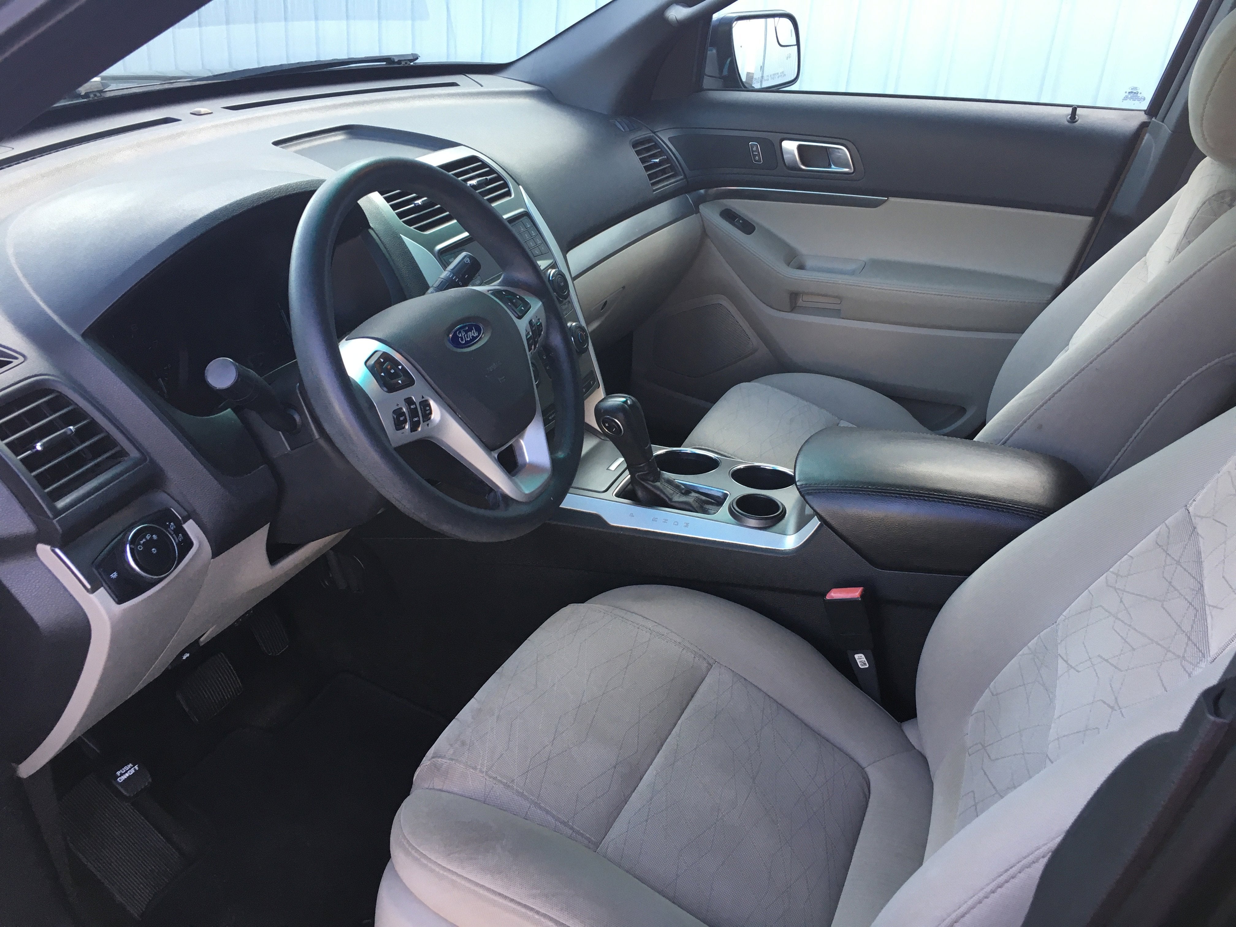 2014 Ford Explorer Base