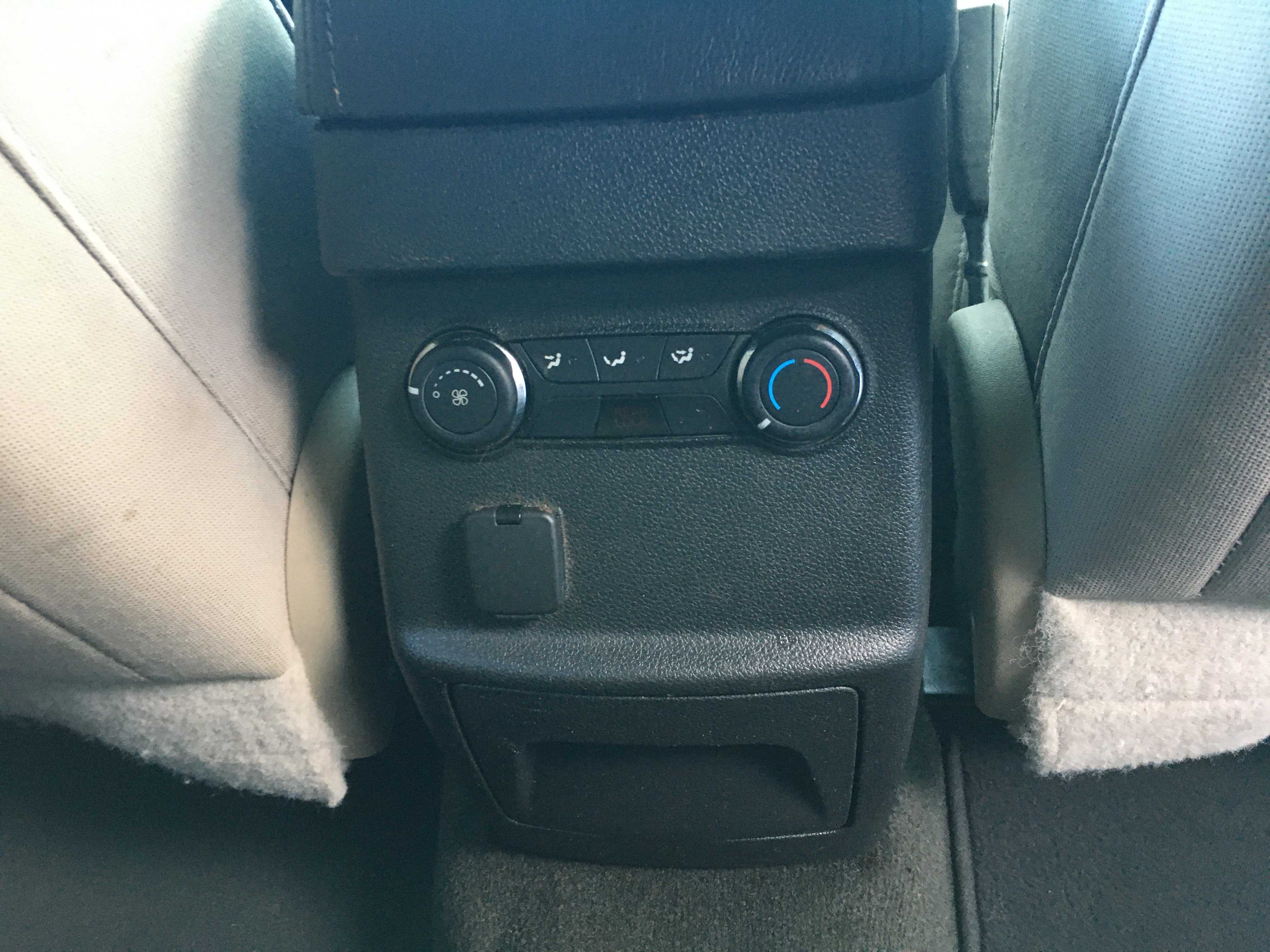 2014 Ford Explorer Base
