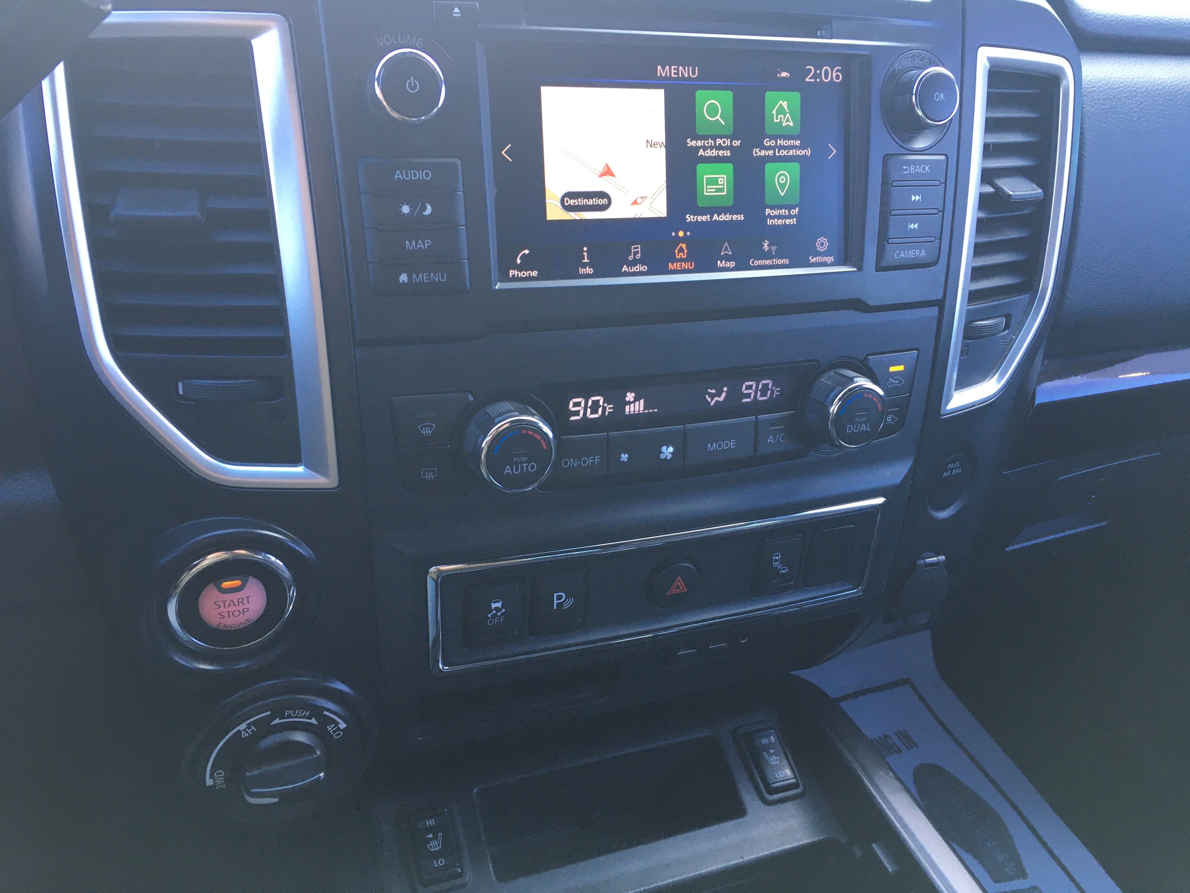 2019 Nissan TITAN SL