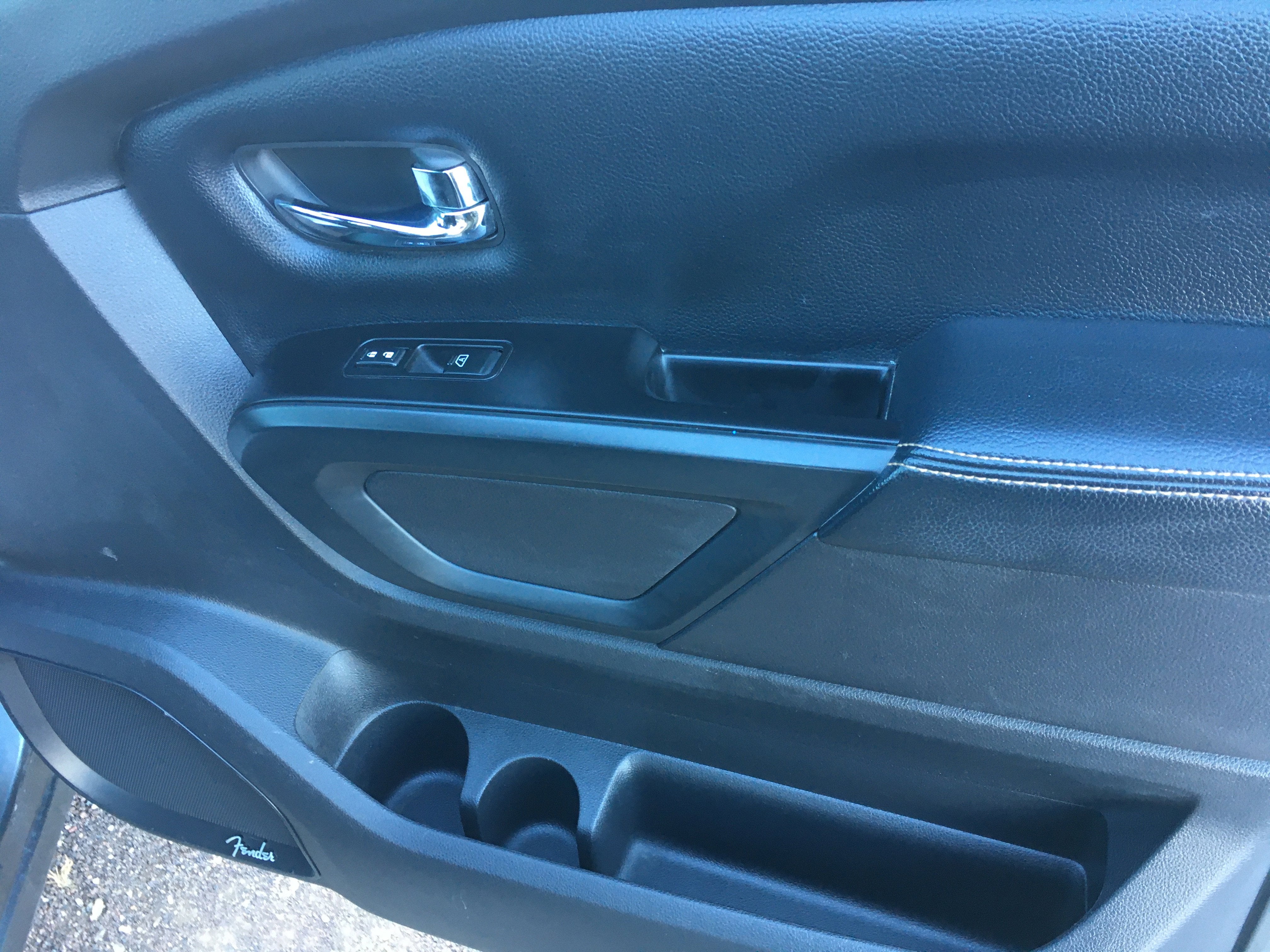 2019 Nissan TITAN SL