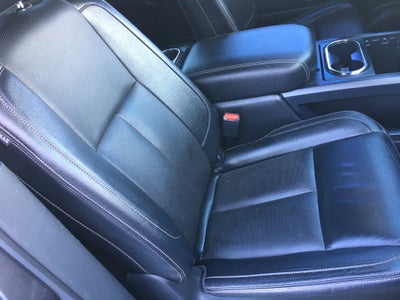 2019 Nissan TITAN SL