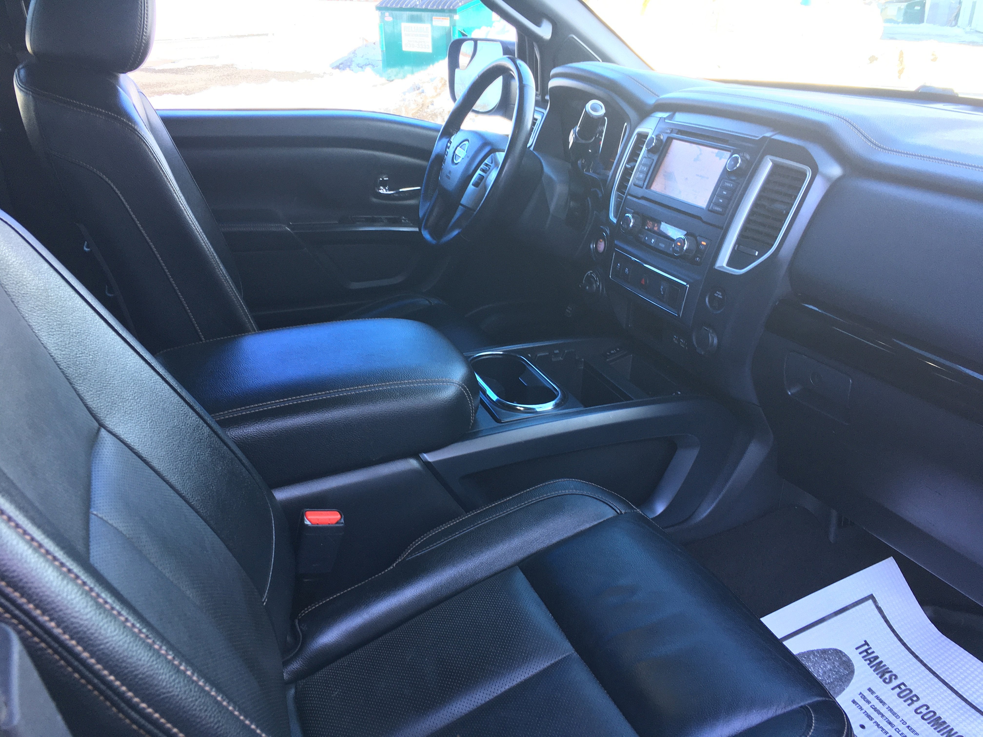 2019 Nissan TITAN SL