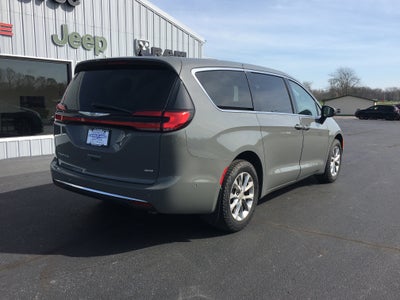 2023 Chrysler Pacifica Touring L AWD