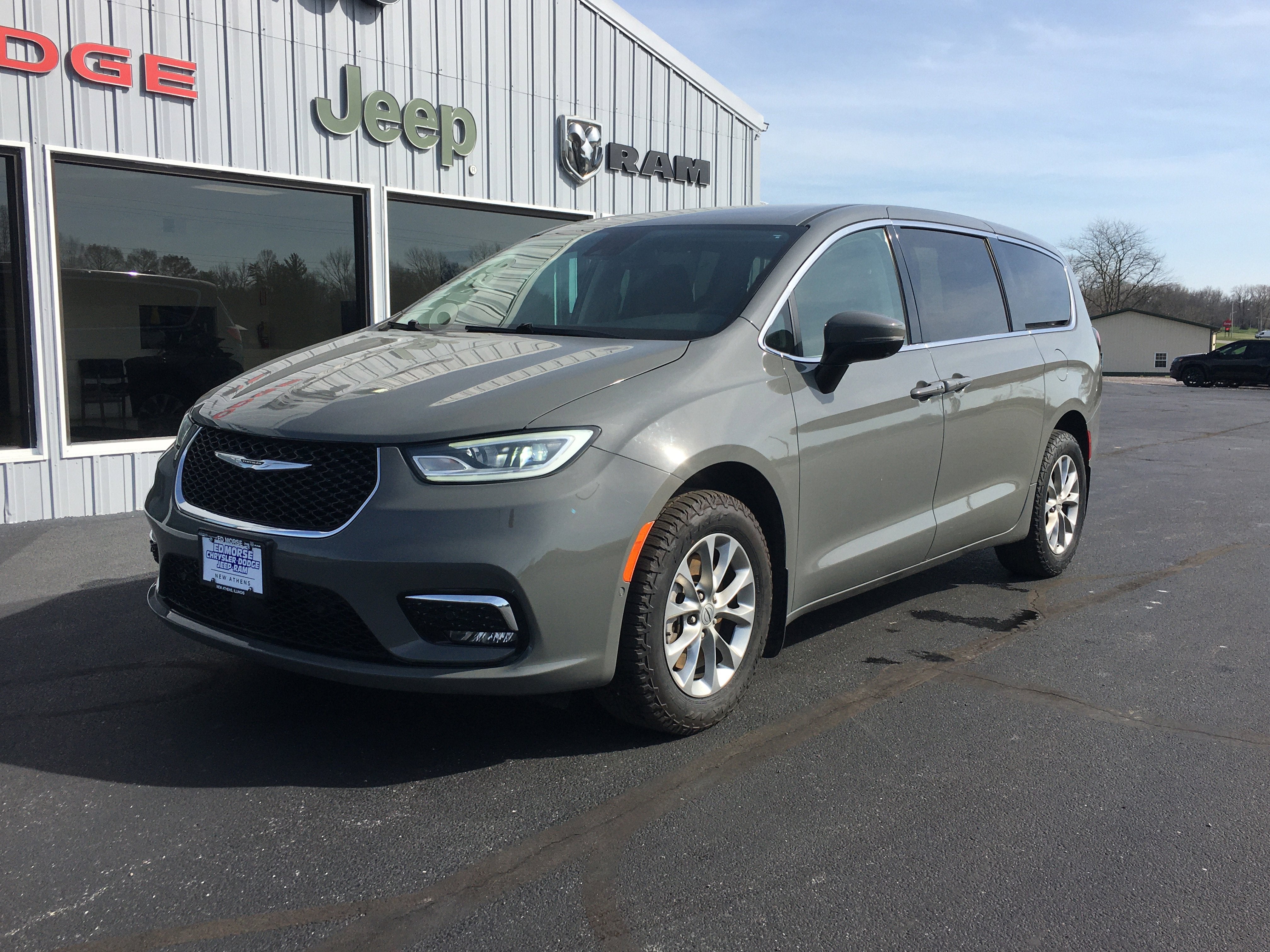2023 Chrysler Pacifica Touring L AWD