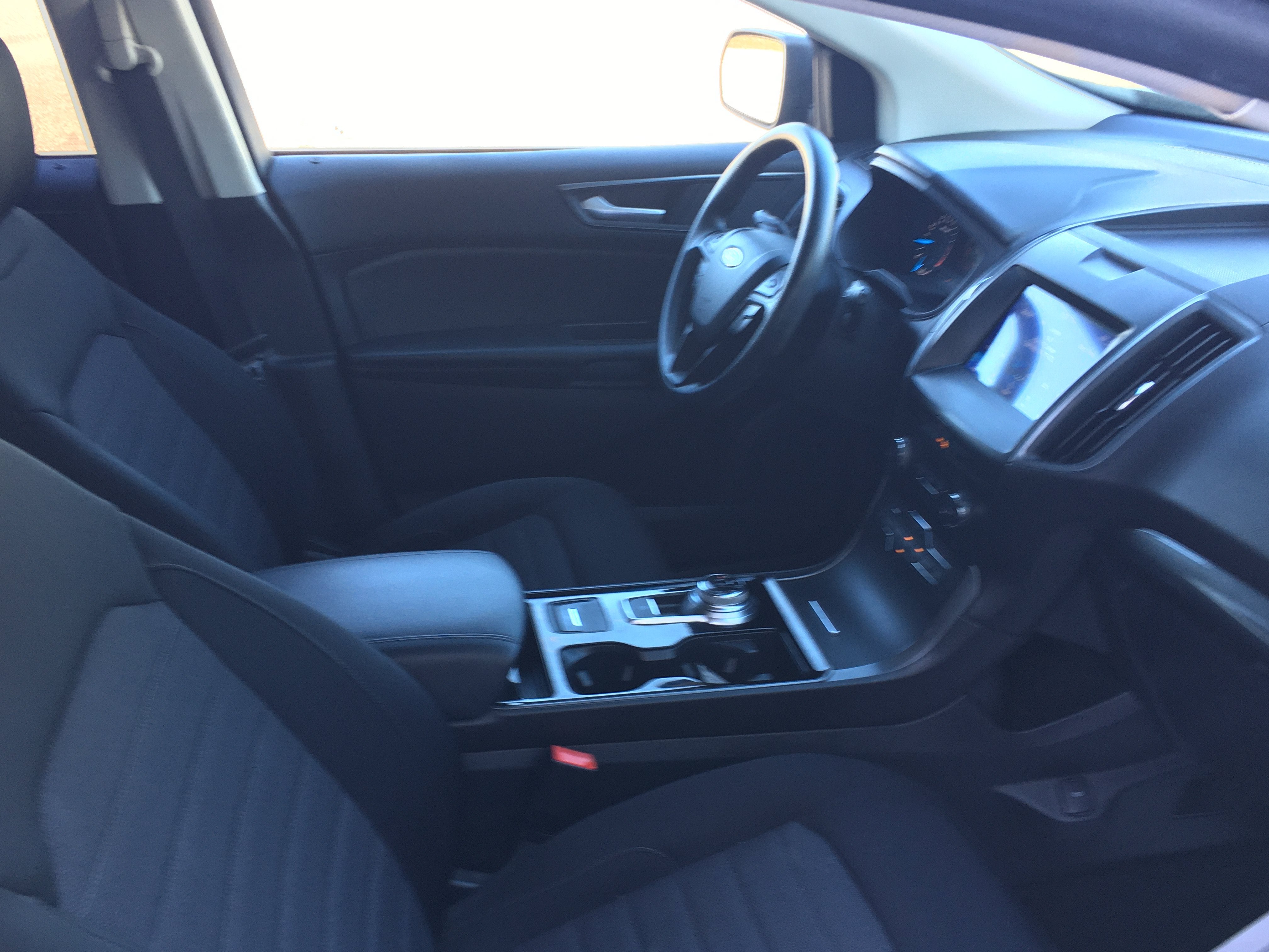 2020 Ford Edge SE