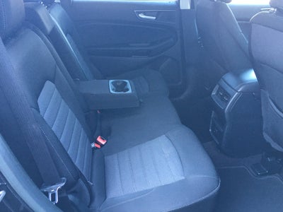 2020 Ford Edge SE