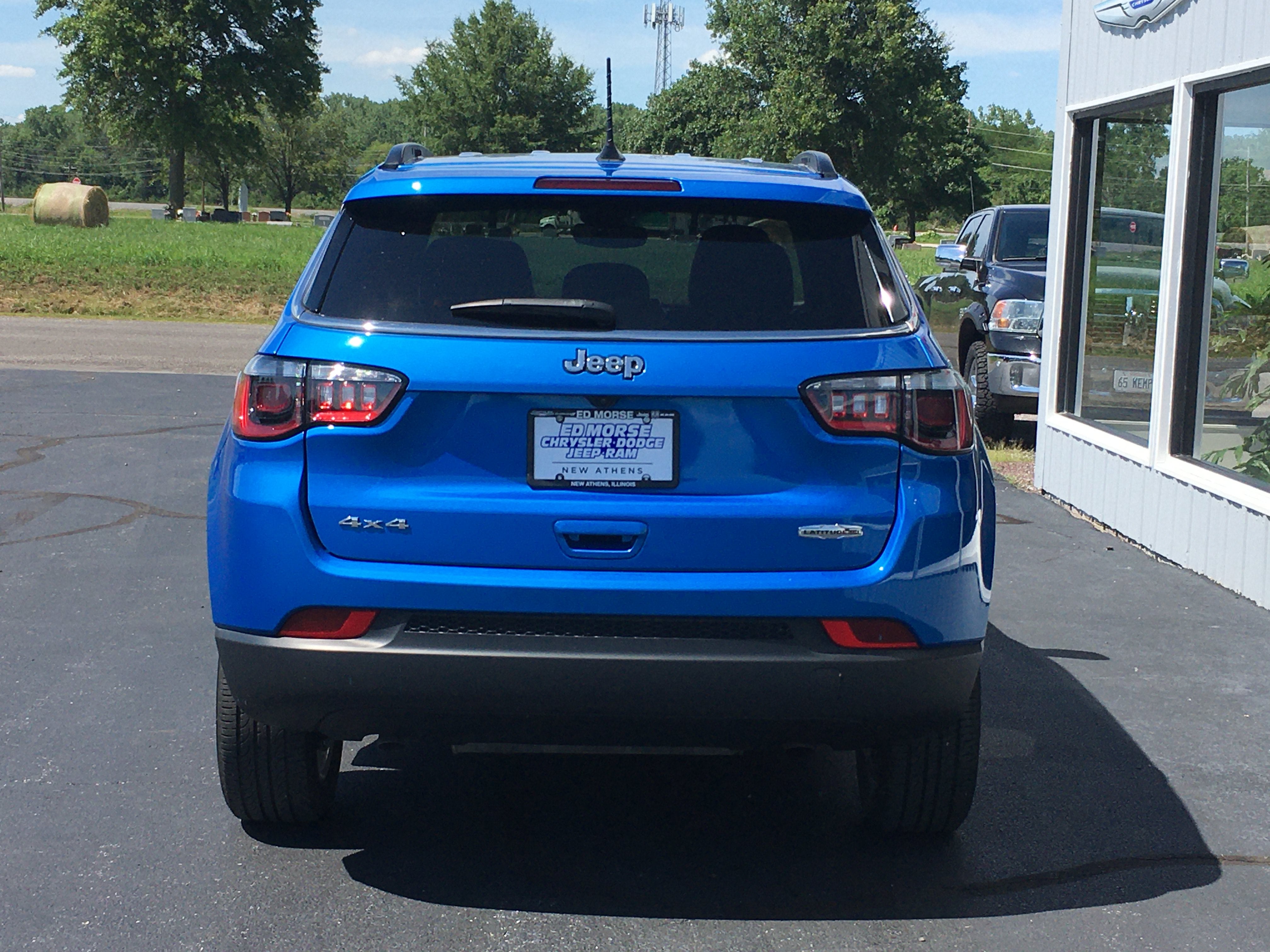 2023 Jeep Compass Latitude Lux FWD