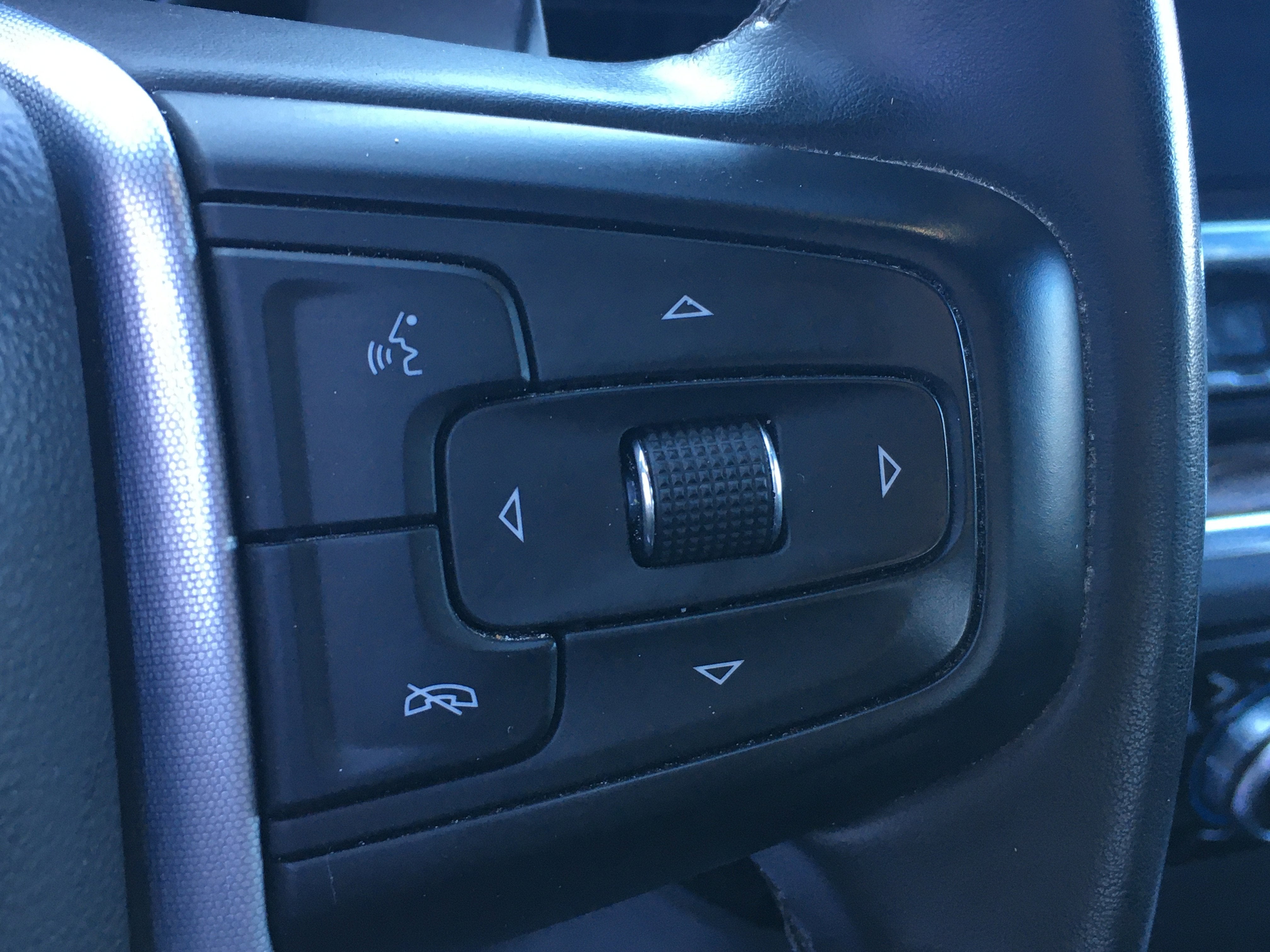 2024 GMC Sierra 1500 4WD Crew Cab Short Box Elevation with 3SB