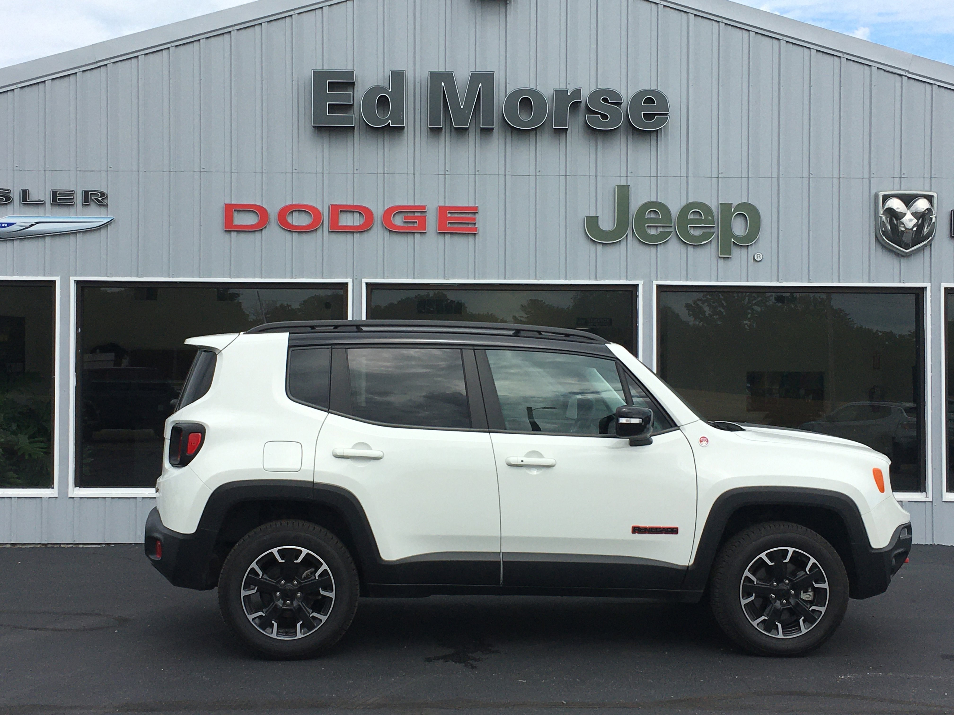 2023 Jeep Renegade Trailhawk 4x4