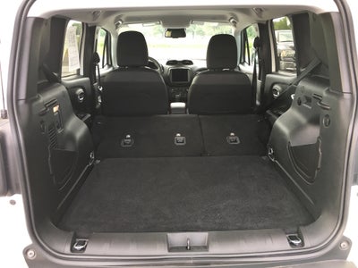 2023 Jeep Renegade Trailhawk 4x4