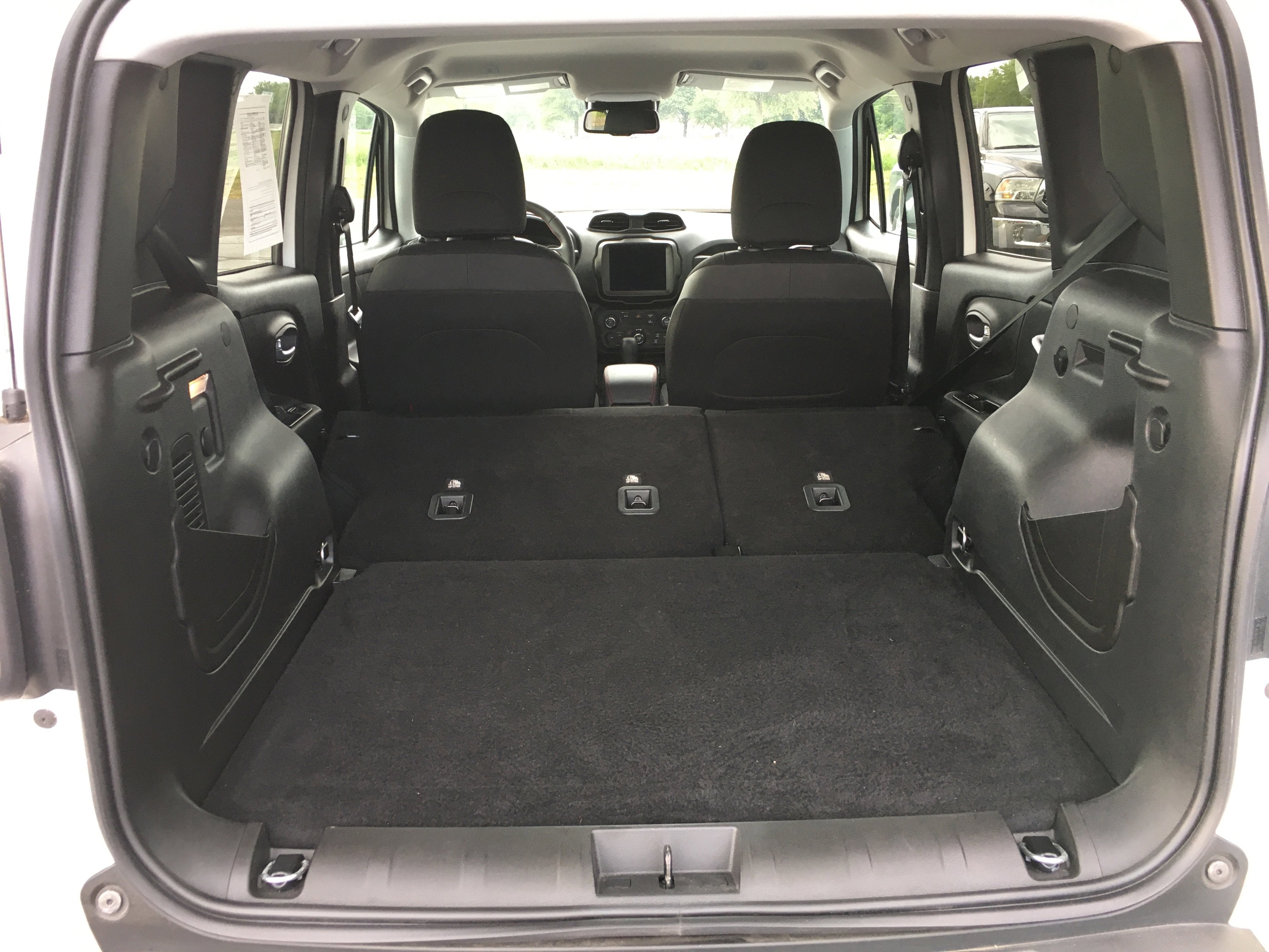 2023 Jeep Renegade Trailhawk 4x4